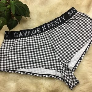 Savage X Fenty Sleep Short Check’d Out Print Boyshort